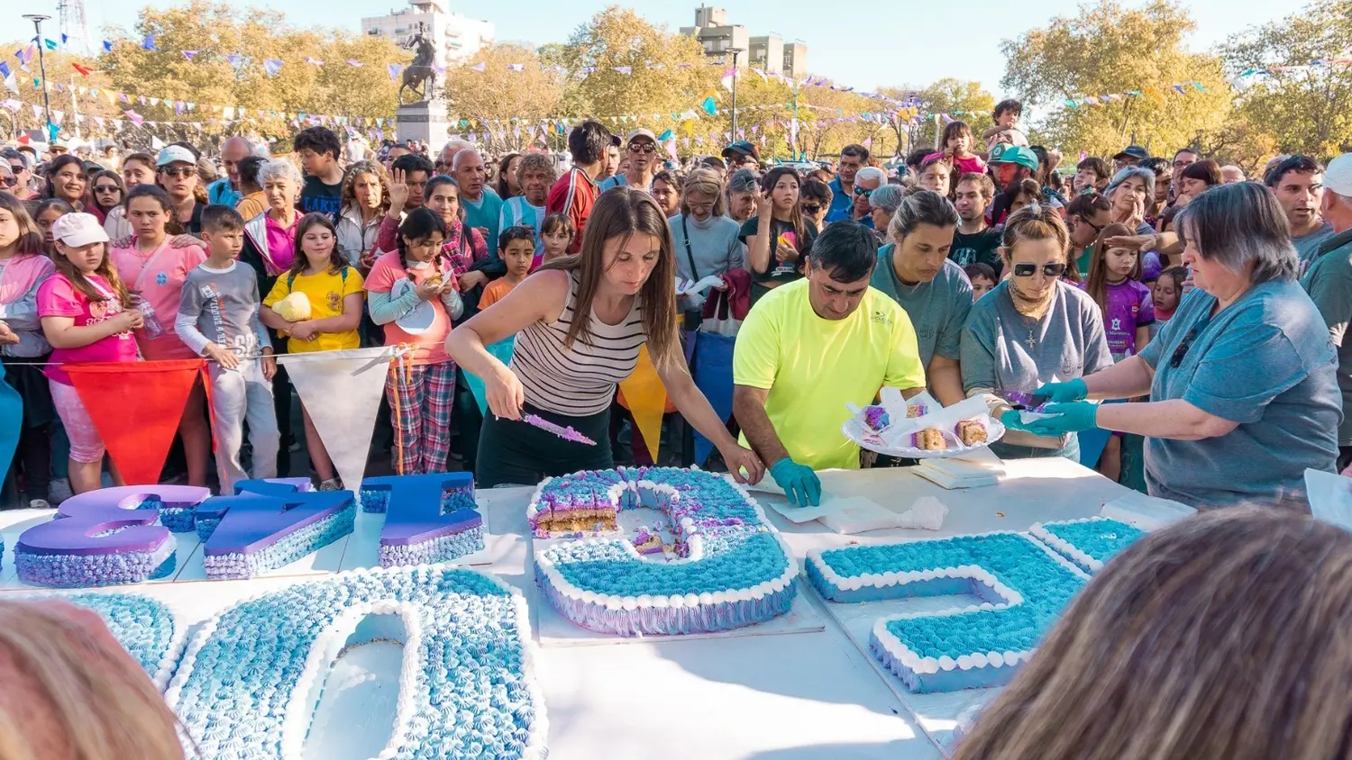 Final del festejo. La torta se cortará el domingo a las 18