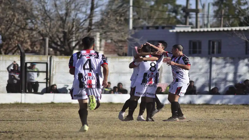 La Hidráulica juega en rodeo ajeno