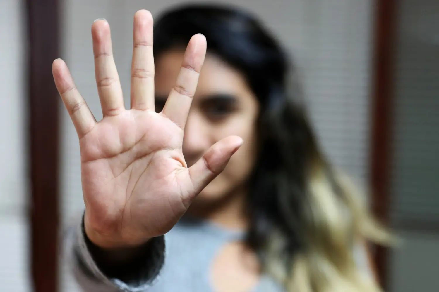 ¡Es posible! Lo que debes saber para dejar de ser maltratada