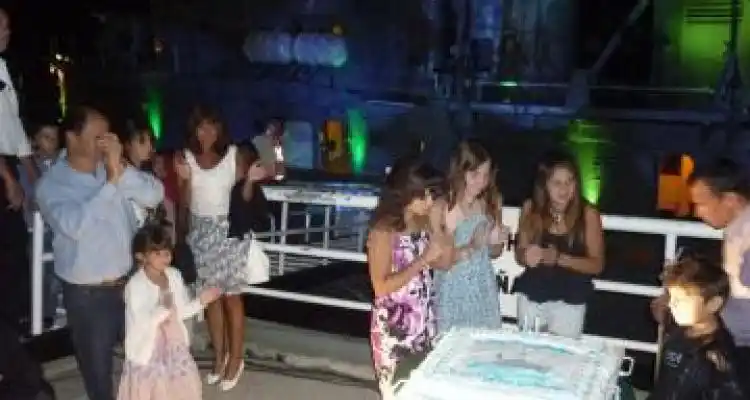 Una noche para apropiarse del Buque Museo