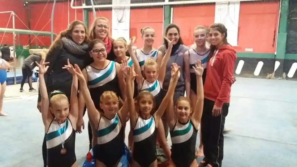 Crespo presente en el 2do Torneo Provincial de Gimnasia Artística