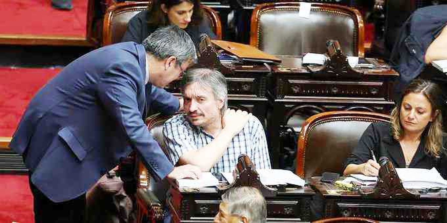 El kirchnerismo se inquieta por las negociaciones 
con los gobernadores por el RIGI y Ganancias