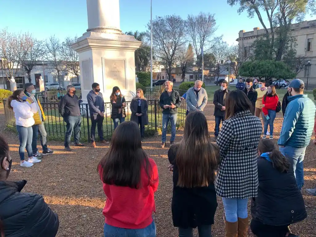 “Necesitamos mostrarle a los jóvenes que hay futuro en Entre Ríos”, destacó Frigerio en Concepción del Uruguay