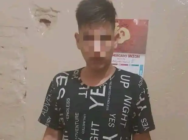 Denunció el crimen de sus padres adoptivos, pero era el homicida