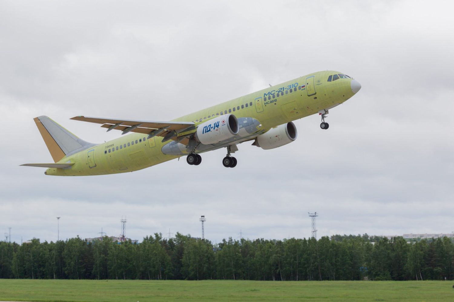 Irkut terminó las pruebas estáticas del MC-21