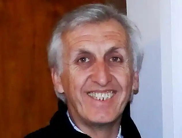 “La tierra que despierta un corazón humano al sentimiento”     