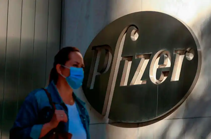 El Gobierno retomó negociaciones con Pfizer