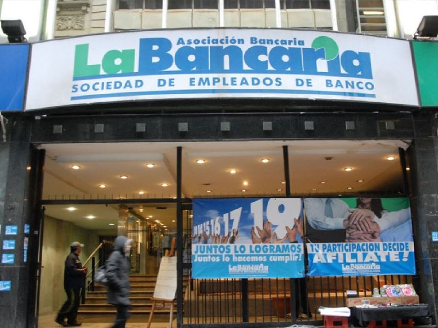 Nuevo aumento para bancarios