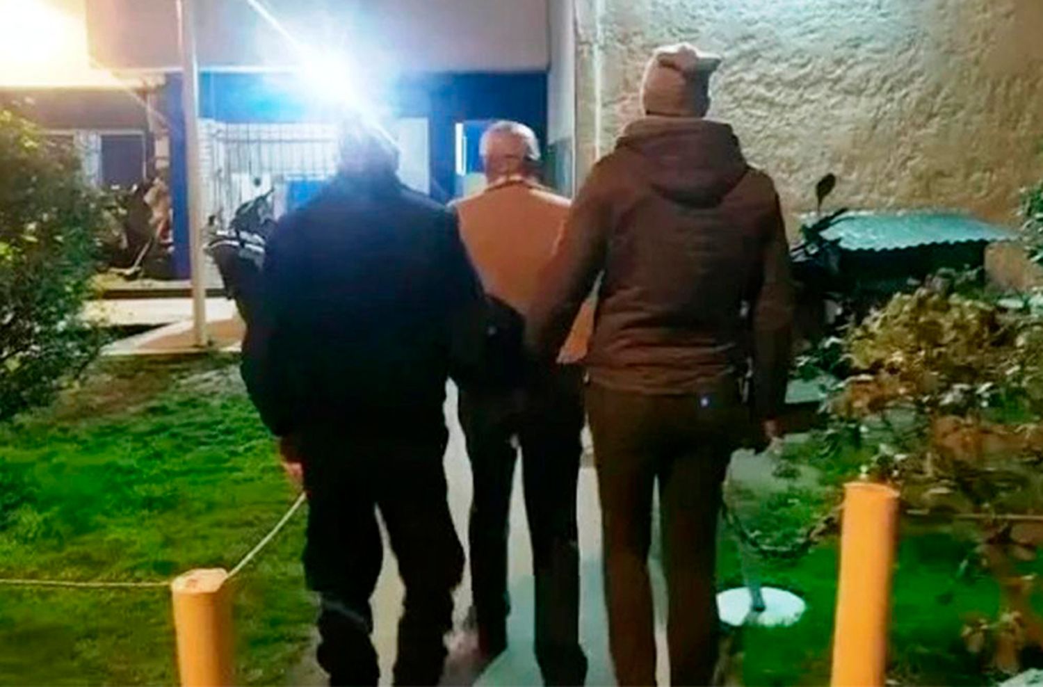 Un hombre de 75 años le disparó en la cara a su ex pareja