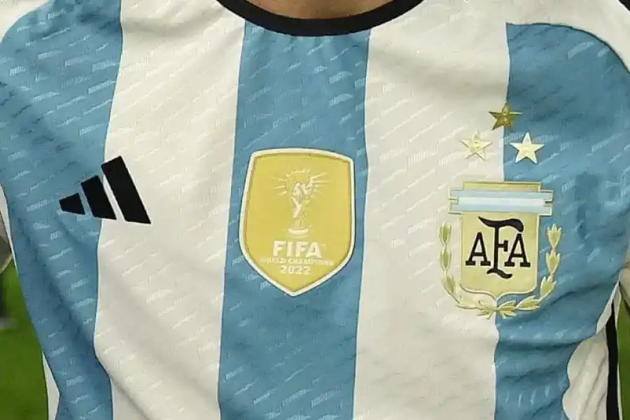 Furor por la camiseta de la Selección con la tercera estrella: ¿Cuándo saldrá a la venta?