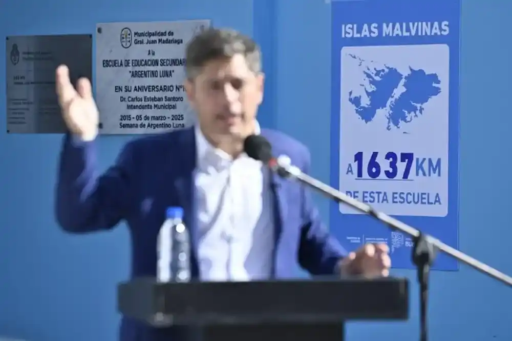 Se deberá colocar señalética informativa en organismos públicos y áreas naturales que indiquen la distancia existente con las Islas Malvinas.