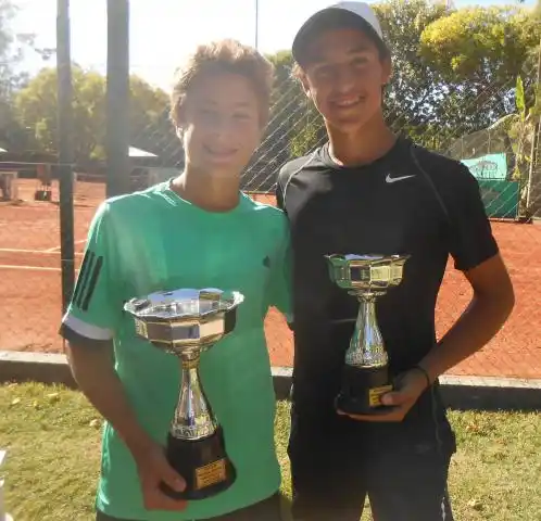 Fermín Chiozza campeón en single y doble
