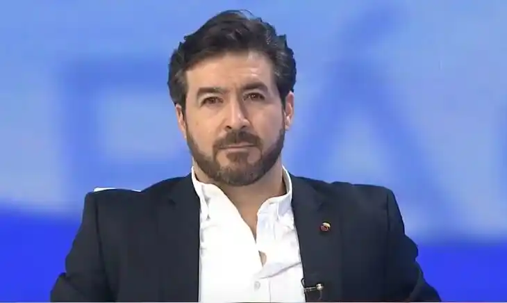 Daniel Ceballos viene con su AREPA DIGITAL: lanza su propio partido político