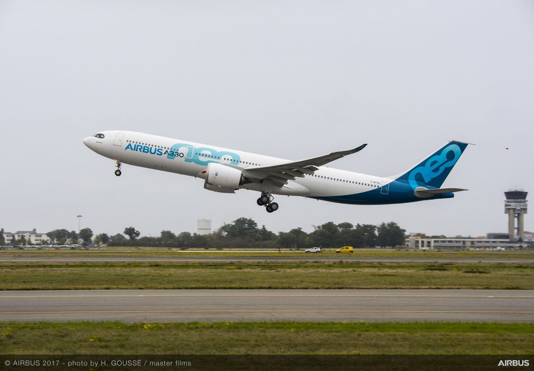 Malaysia Airlines would discard the 787 and opt for the A330neo to replace its long-range fleet