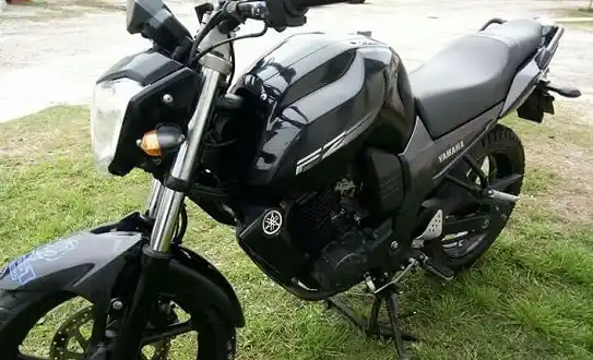 Roban una moto, se enteran que es de un boxeador y la devuelven sin chistar