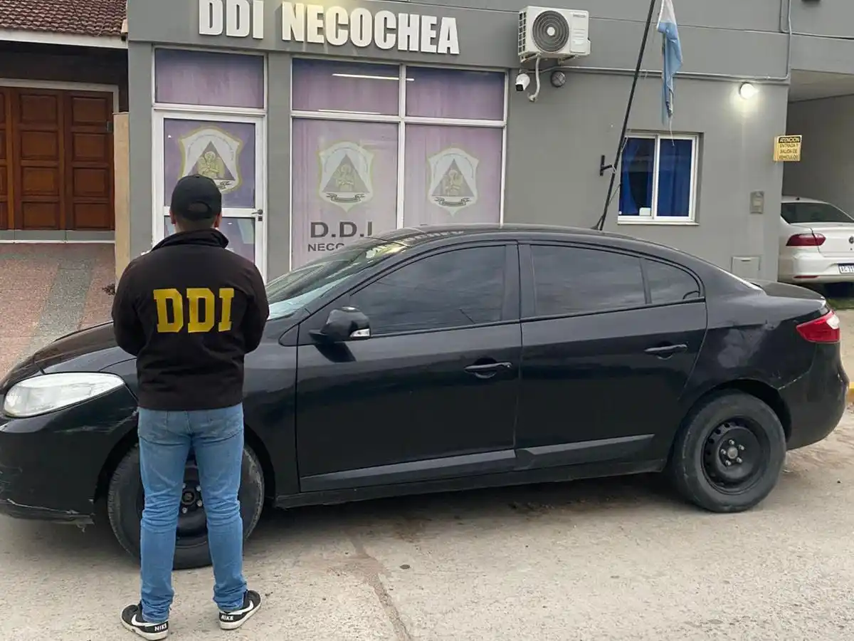 Interceptado. El vehículo presentaba varias adulteraciones
