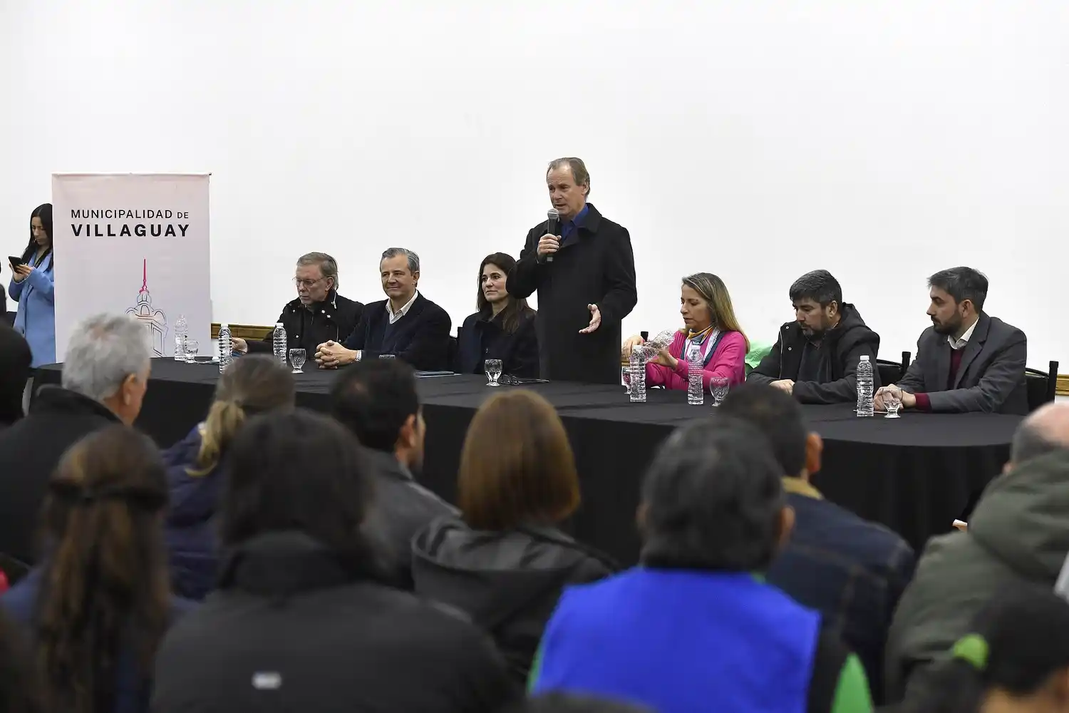 “La salud y la educación se transforman con hechos concretos, no con promesas vacías” afirmó el gobernador