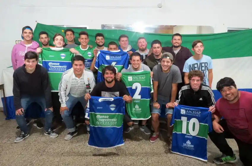 Fútbol: Costa Azul prepara la vuelta a la Liga de General Alvarado