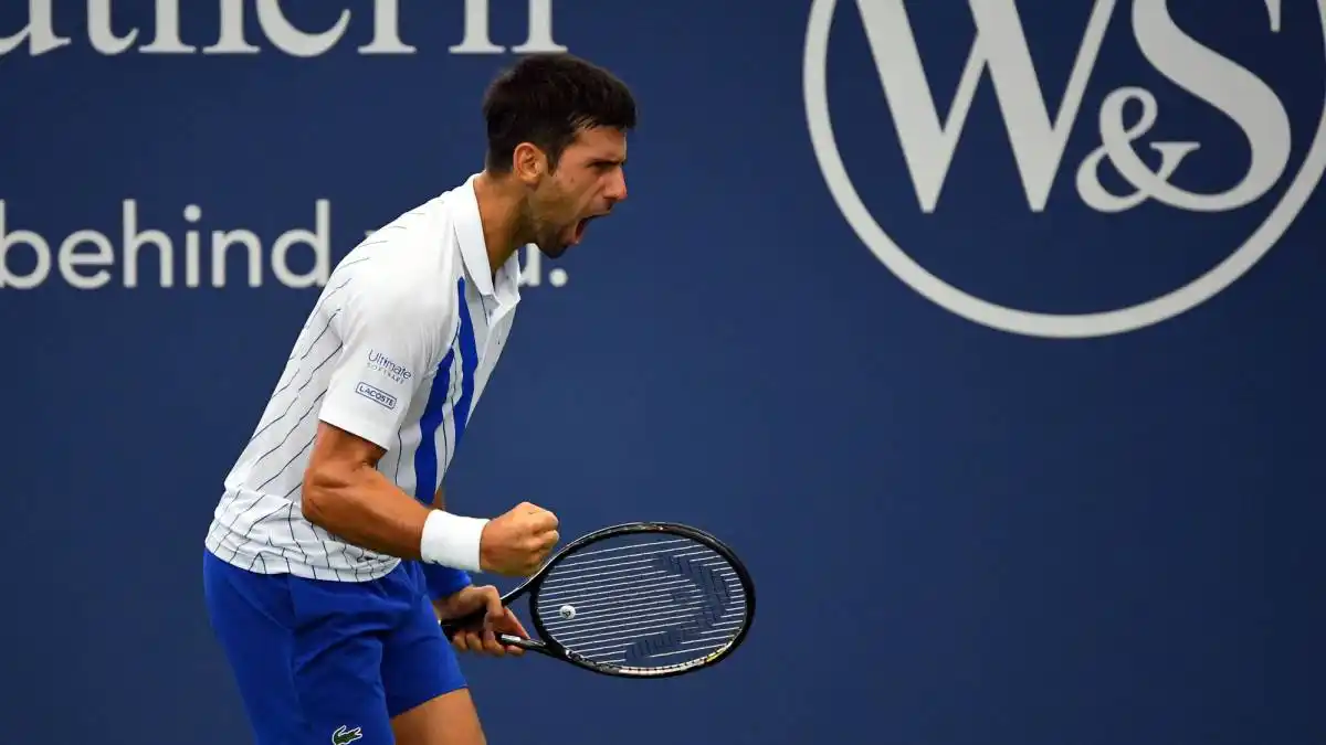 Djokovic reaccionó para llevarse un nuevo título