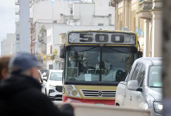 Por “desequilibrio económico”, redujeron las frecuencias de la Línea 500 hasta el Cristo de las Sierras