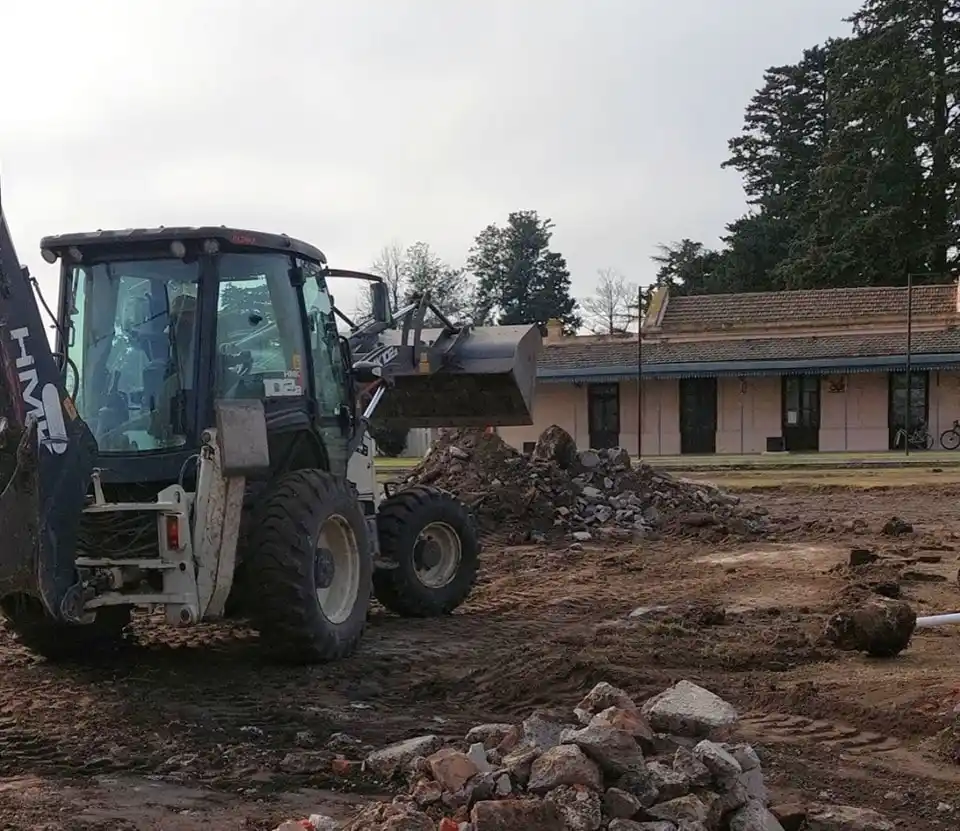 obras Firmat