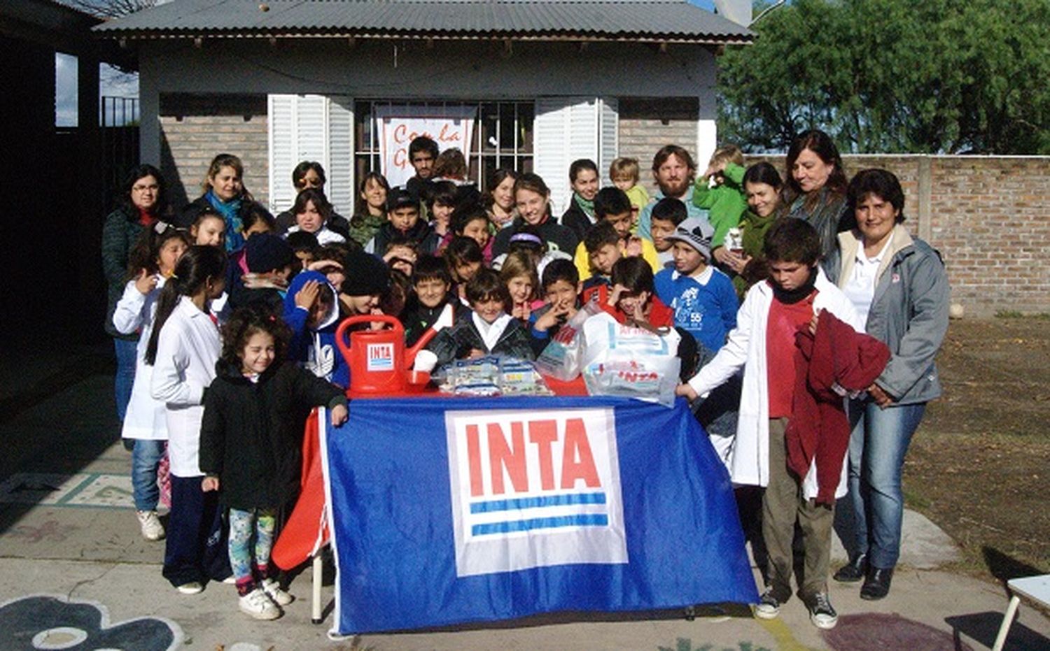 La escuela Tabaré y el INTA trabajan en la construcción de un vivero y una huerta escolar