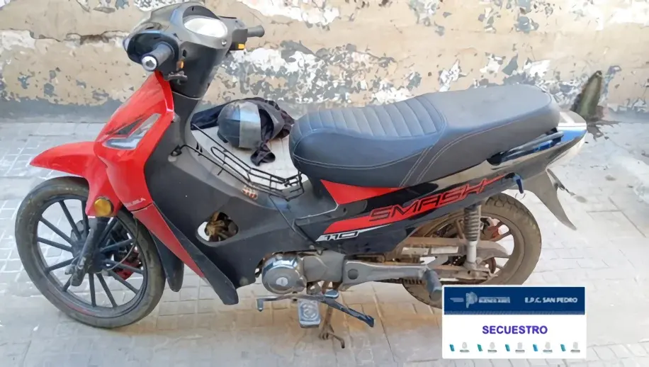 La moto había sido robaba el miércoles por la madrugada.