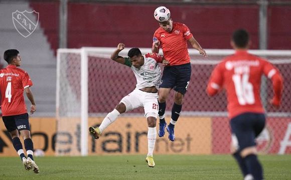 Independiente ganó y se clasificó para seguir en la Sudamericana