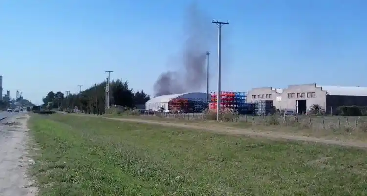 Humo: Vecinos de Los Andes denuncian y no tienen respuesta