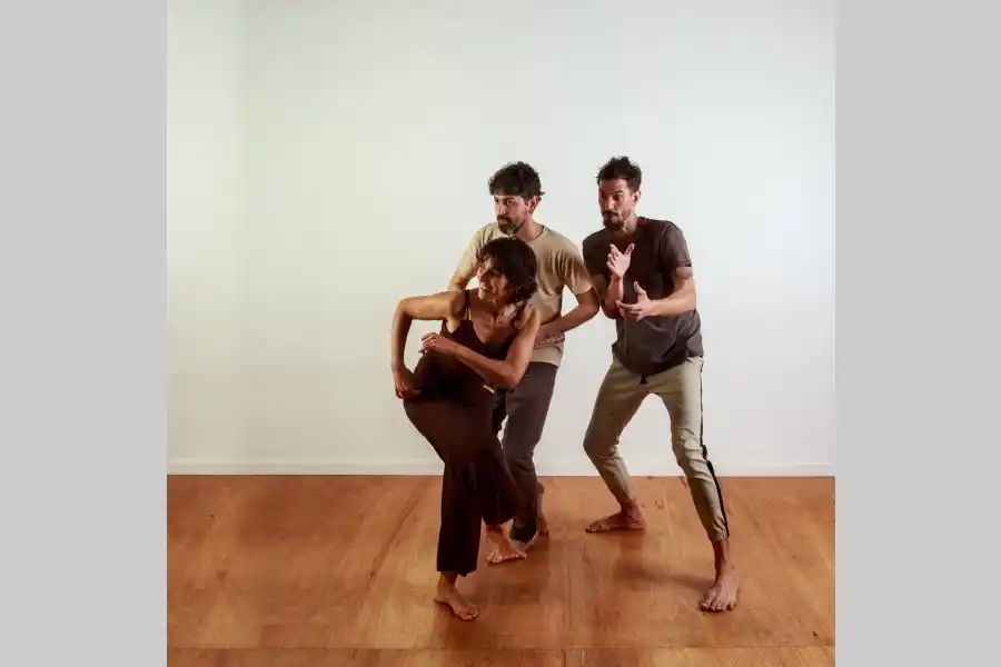 Taller de Corporosidades: Cuerpo, Ritmo y Canto en Comunicación