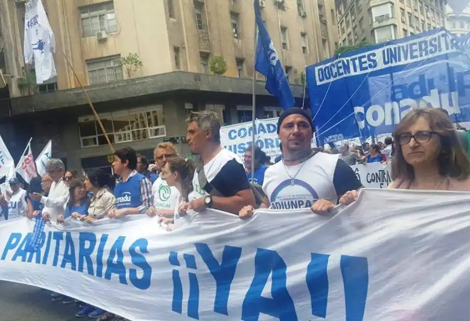 Aseguran que “2019 será un año de lucha para la docencia universitaria”