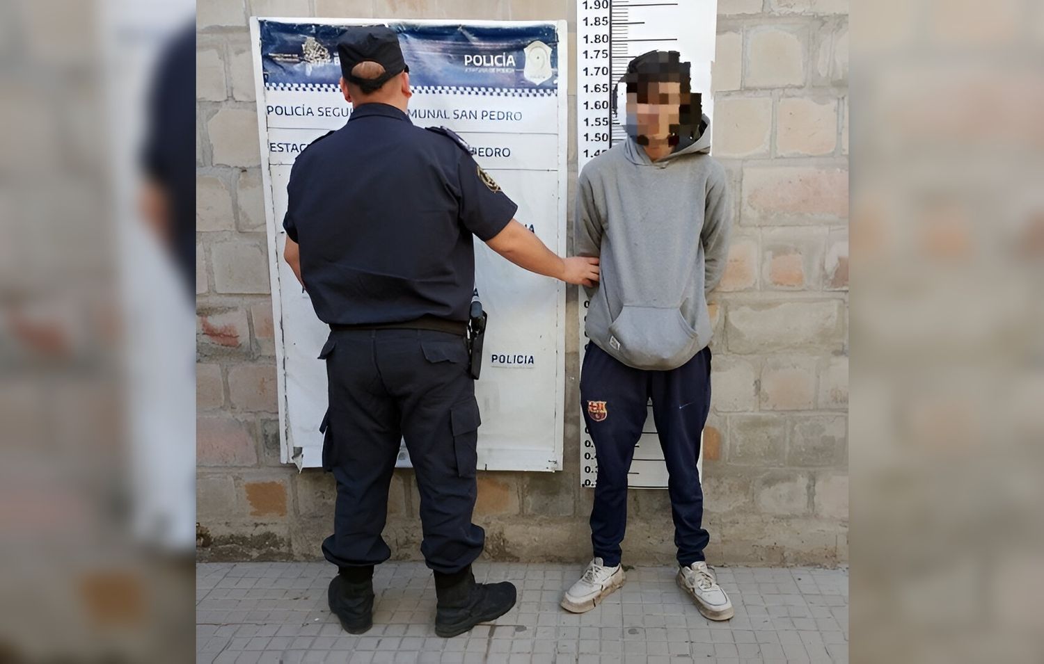 El delincuente detenido tiene 22 años.