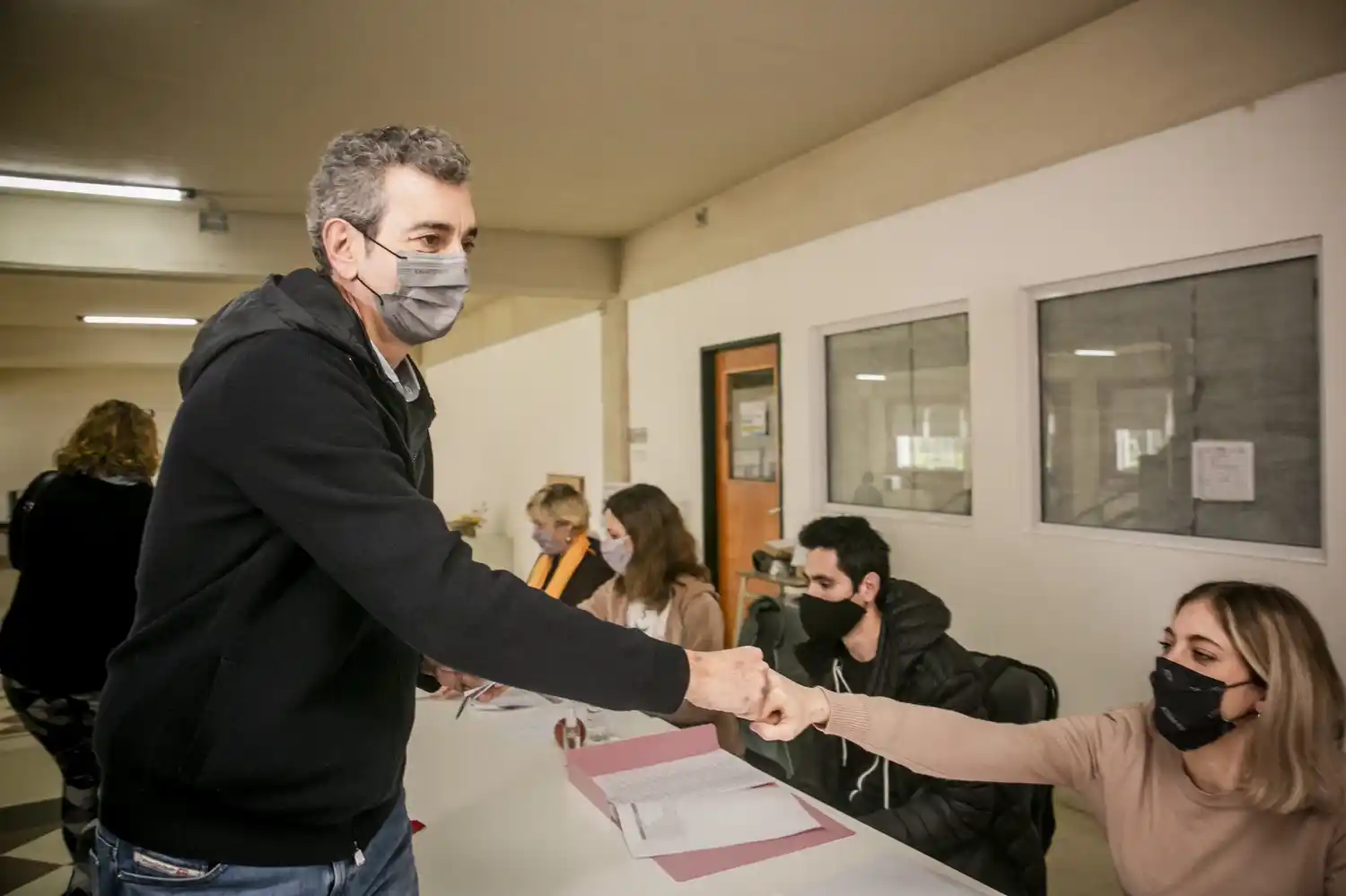 Votó Florencio Randazzo en La Plata: Aseguró que la Argentina "tiene que empezar a transitar otro camino"