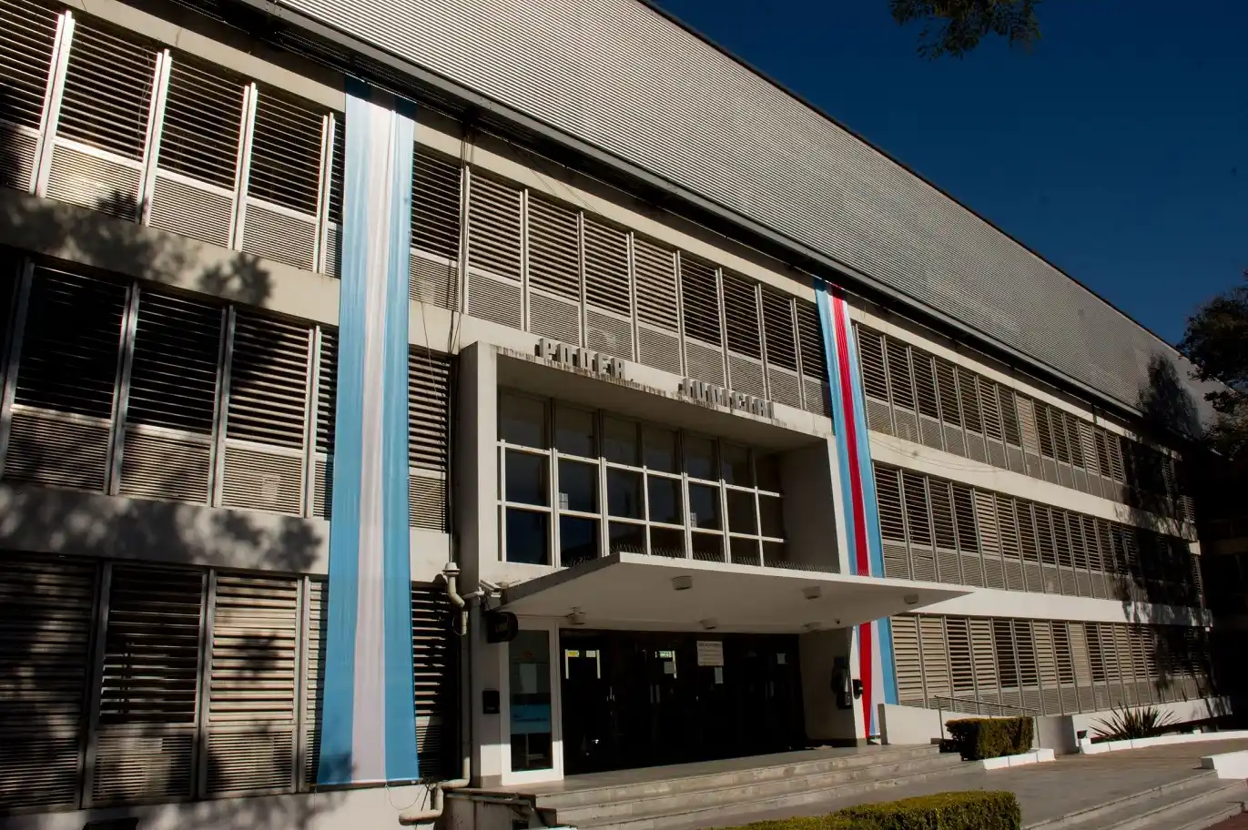 Abusos en Oro Verde: apartaron a dos jueces y el inicio del juicio quedó en compás de espera