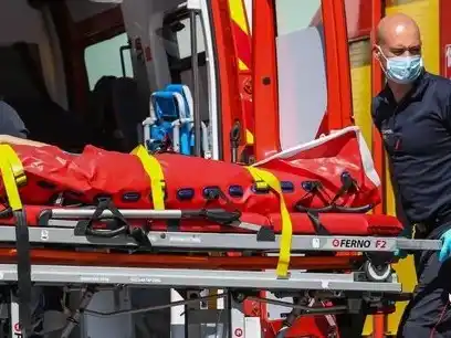 Mueren dos espectadores de un rally en Francia tras salida de carretera de un auto