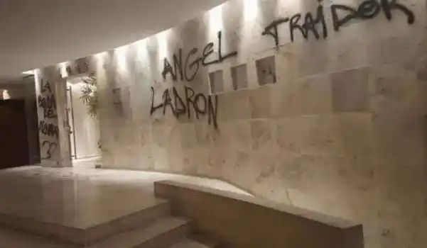 Amenazaron con pintadas al presidente de Excursionistas