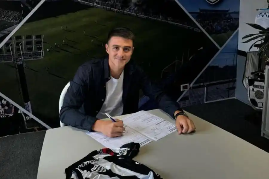 Matías Valdivia firmó con Estudiantes (BA)(Prensa Estudiantes (BA))