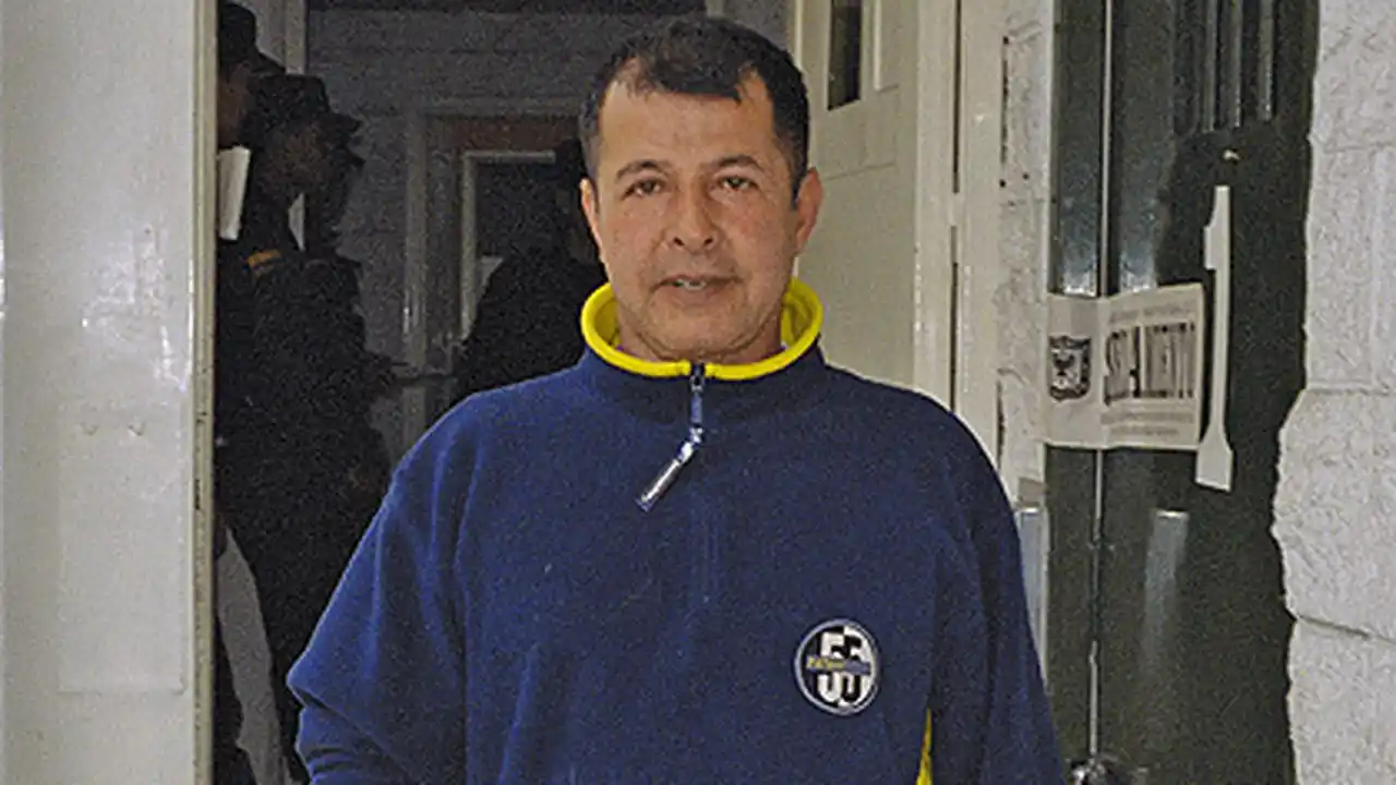 El «Alacrán» ordena extorsiones y plan pistola contra policías