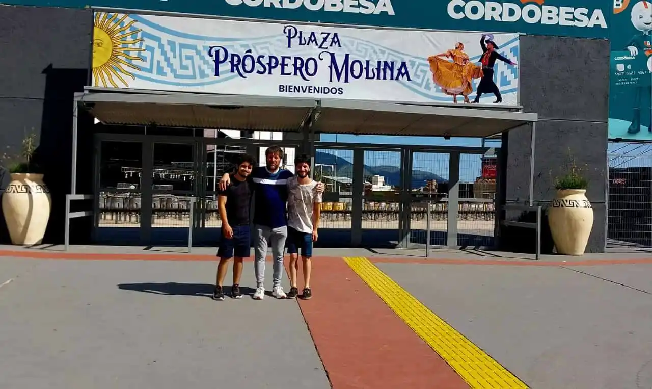 seis octavos cosquín