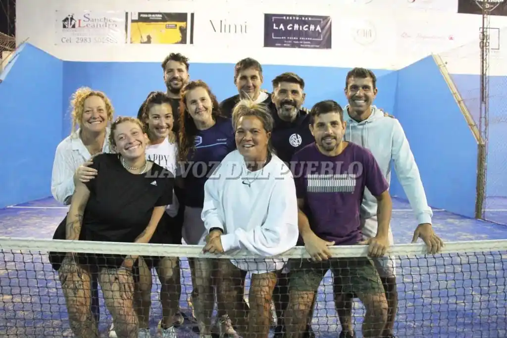El Recreativo Claromecó inauguró sus canchas de pádel