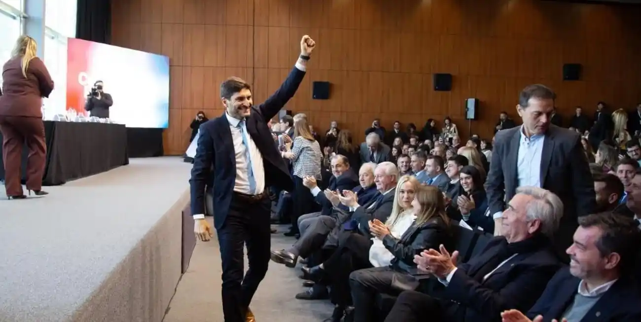 Maximiliano Pullaro este jueves en el Museo de la Constitución. Crédito: Gobierno de la provincia de Santa Fe