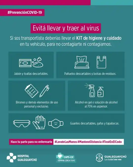 Herlax junto a funcionarios y médicos del COES, encabezaron la capacitación