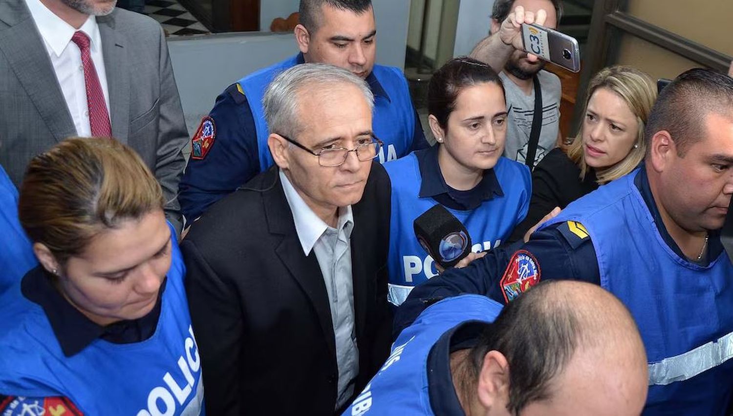 La Corte Suprema sobreseyó por prescripción al cura Ilarraz, condenado a 25 años de prisión por abuso de menores