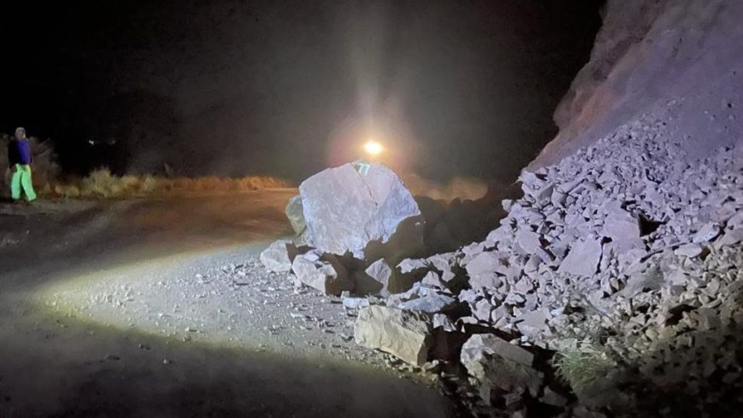 OAXACA SIGNADO: un sismo de magnitud 6 causó daños materiales