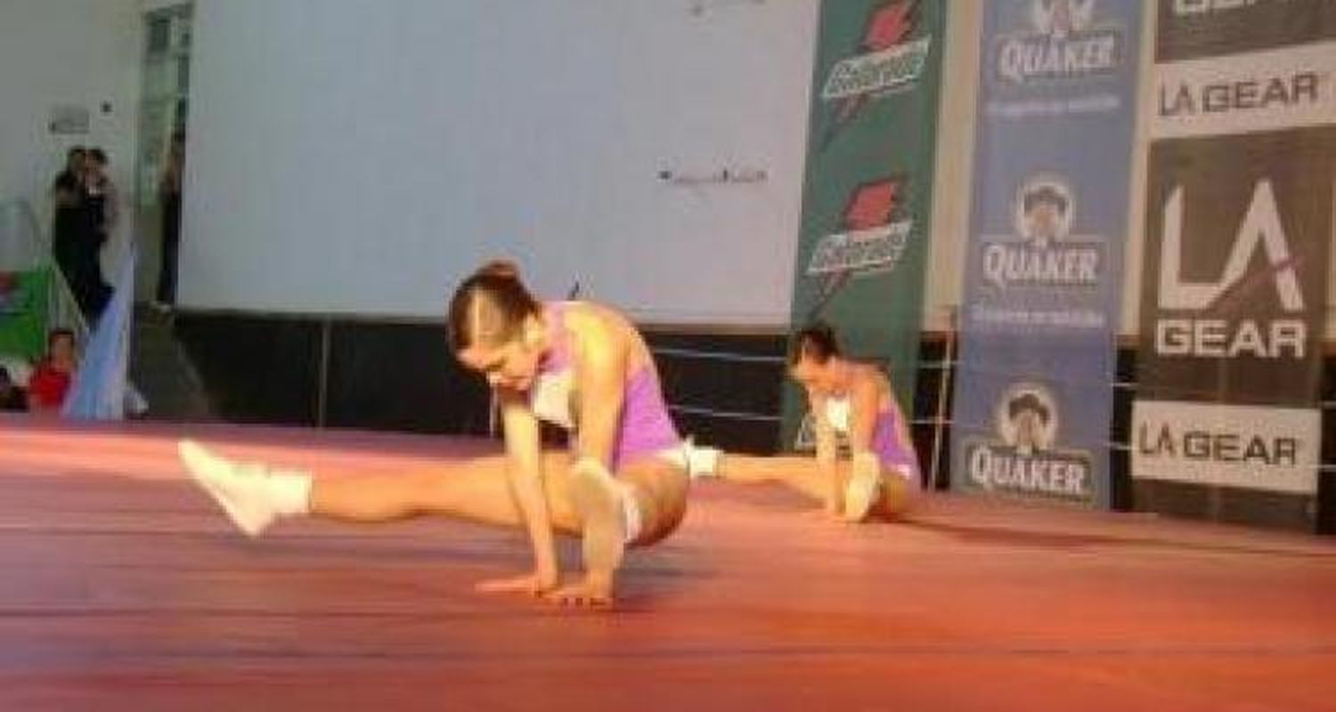 Brillo y coordinación en el selectivo de aeróbica y danzas
