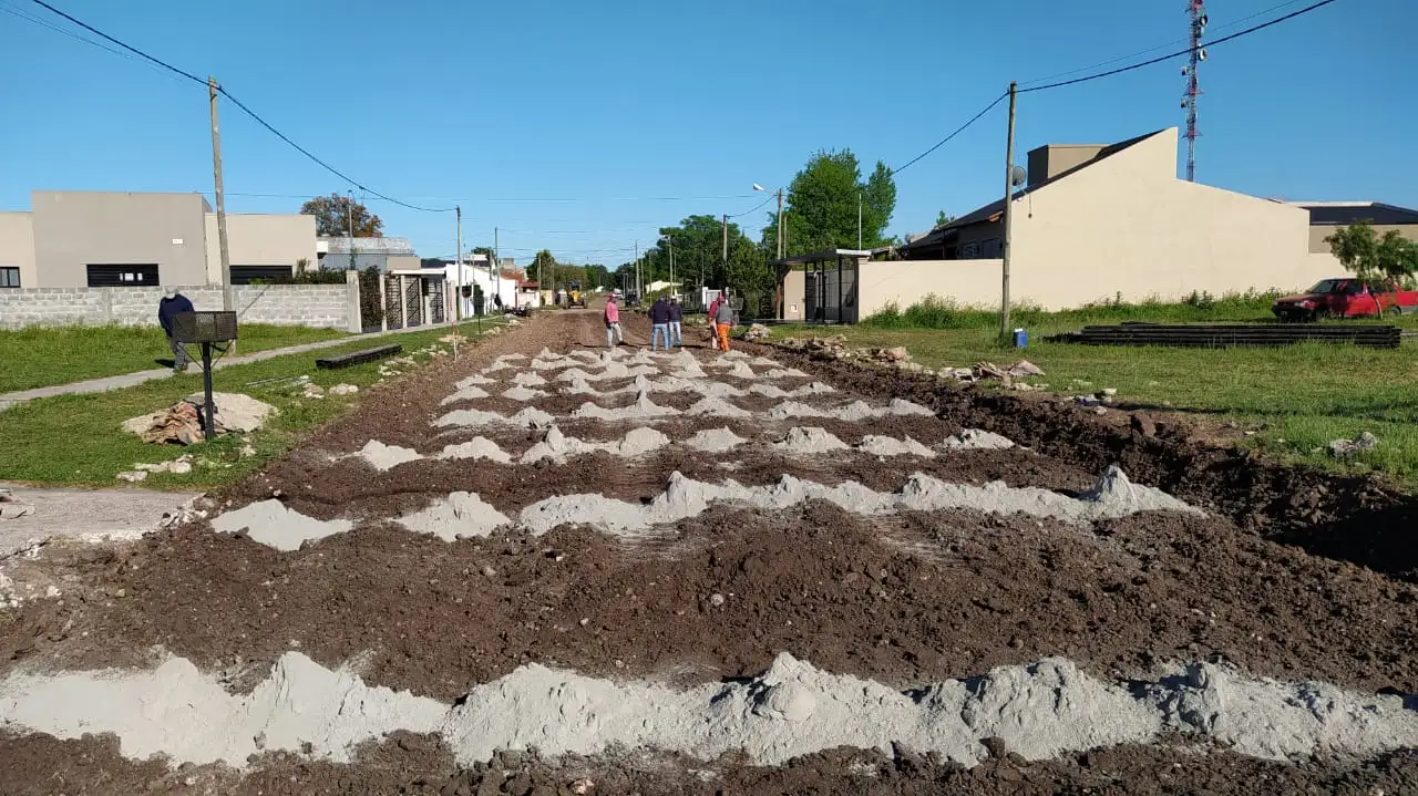 Avance de la obra del pavimento articulado en calle Tratado del Pilar