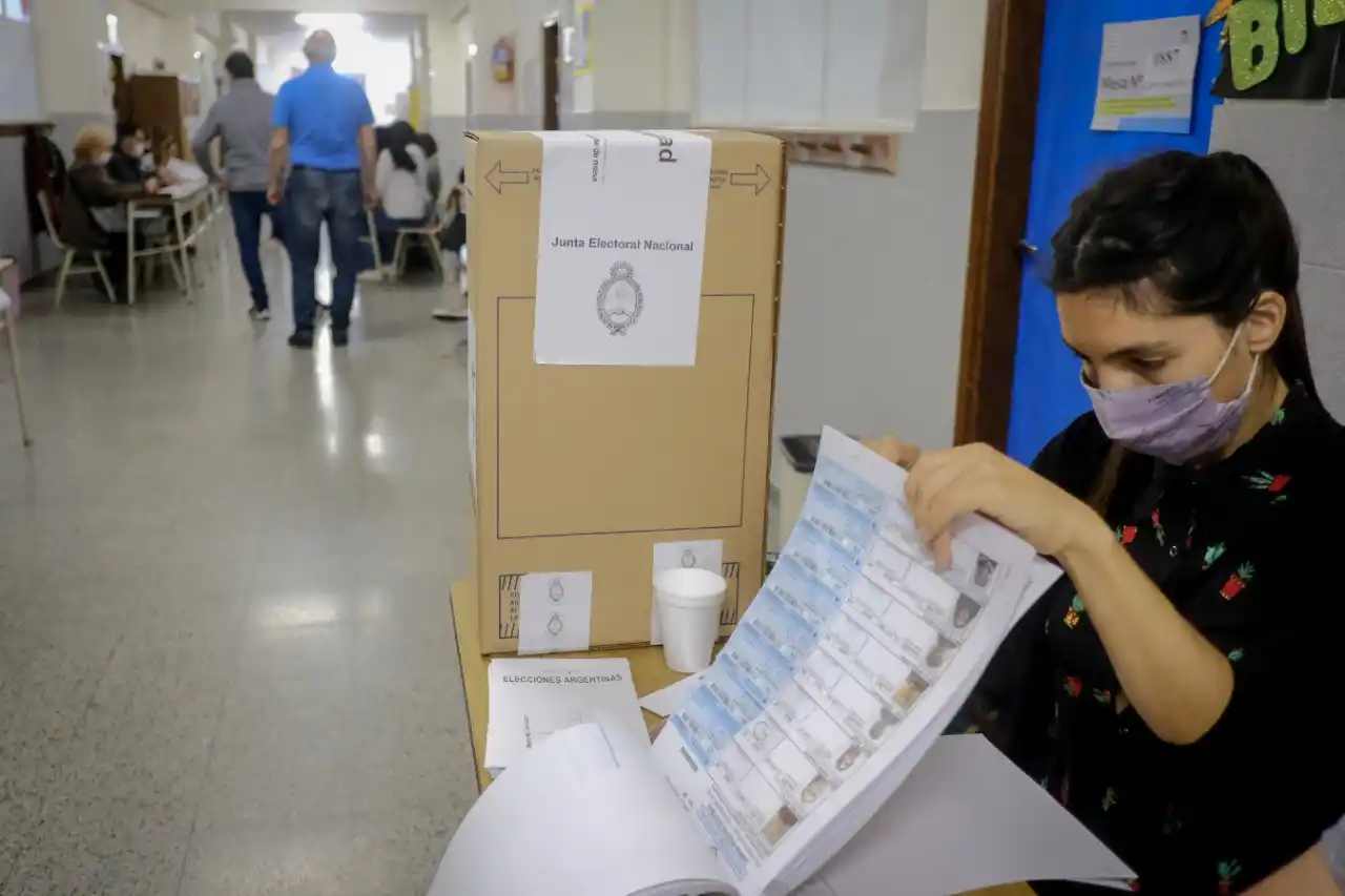 Ya votó el 64,5% del padrón nacional y supera al porcentaje de las PASO