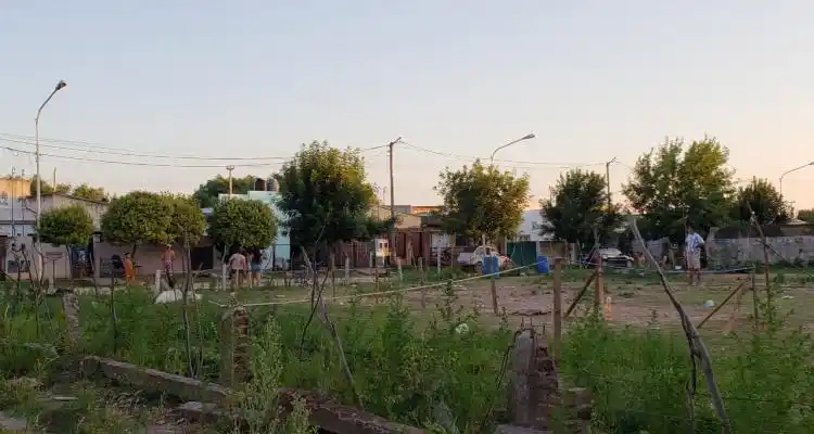 Sexta usurpación en una semana: 10 familias tomaron un predio detrás de la exdepuradora