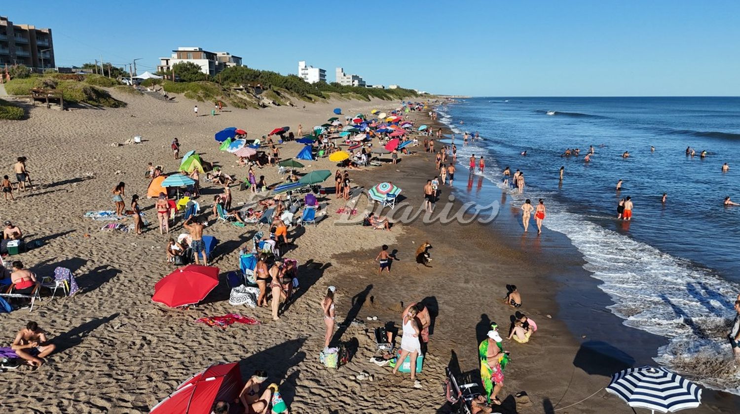 Costa de Quequén. El verano se disfruta a pleno