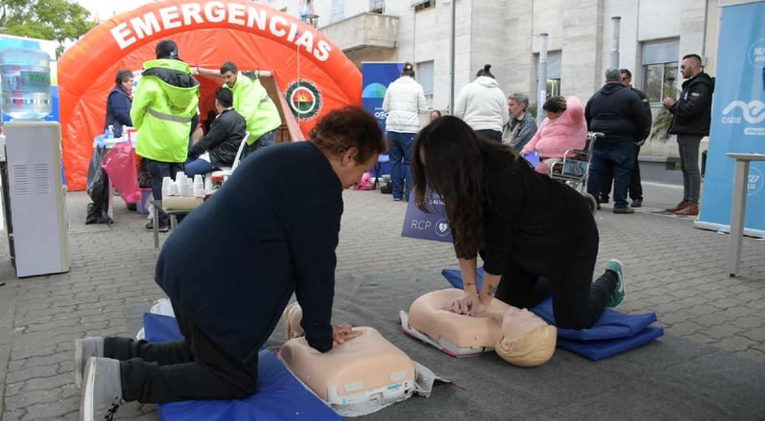 "15´ para cuidar tu salud": se realizaron chequeos gratuitos abiertos a la comunidad